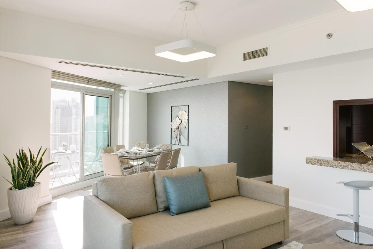 Boutique Living - Burj Views Downtown Apartment *