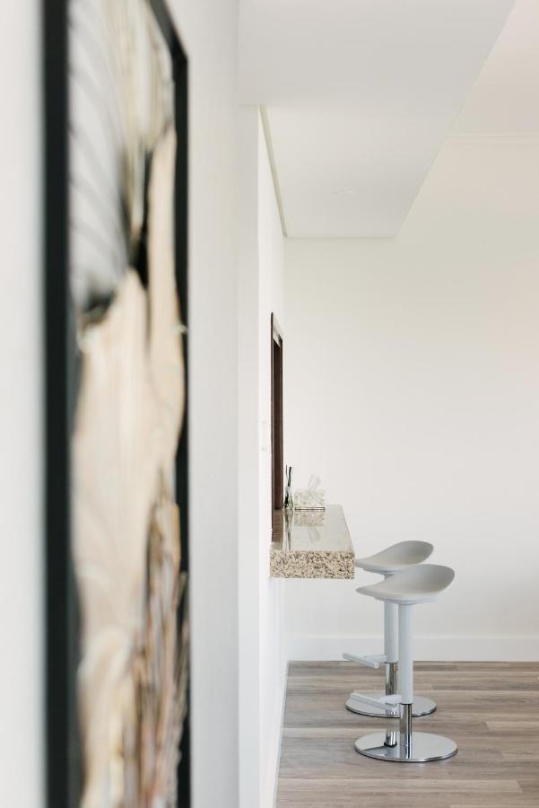 Boutique Living - Burj Views Downtown Apartment *