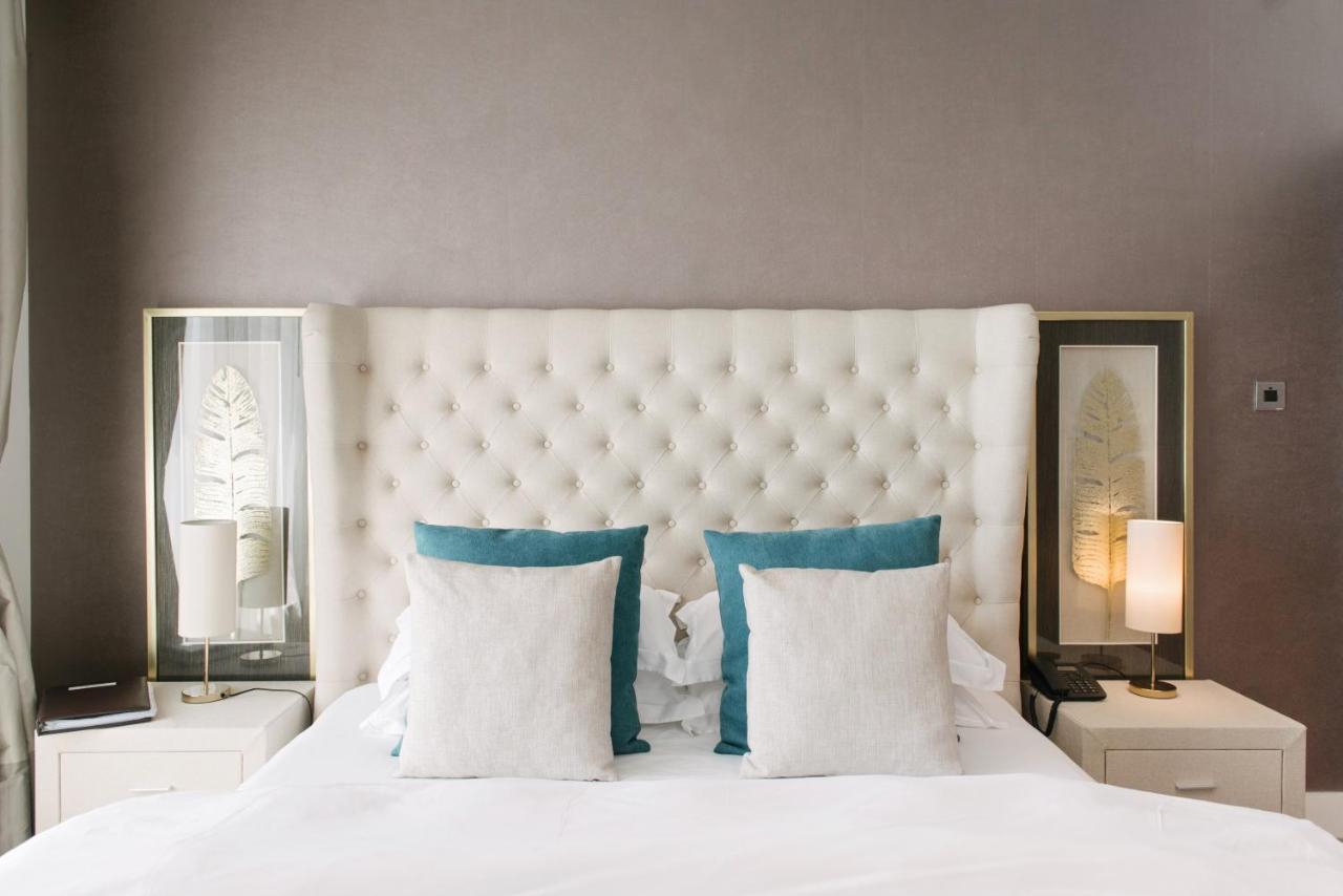 Boutique Living - Burj Views Downtown * Dubai