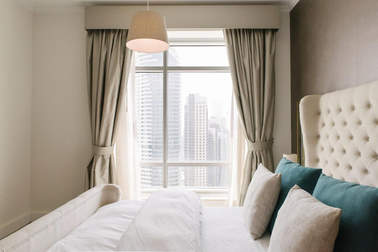 Boutique Living - Burj Views Downtown Apartment