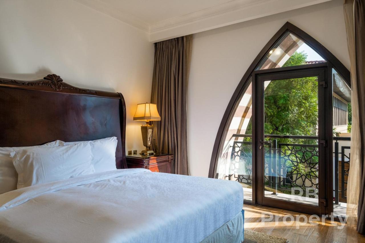 Zabeel Saray Royal Residences Lagoon Villa *