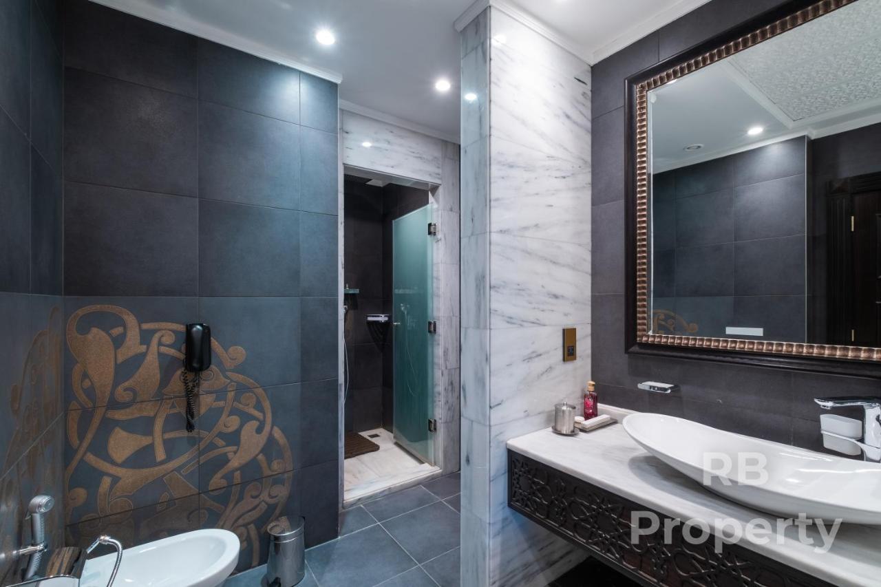 Villa Zabeel Saray Royal Residences Lagoon Dubai