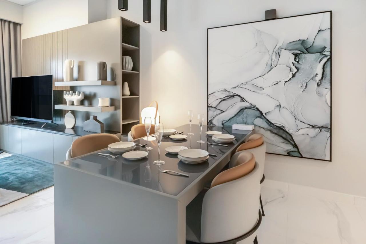 Apartment Fam Living - Mag318 - Business Bay Dubai
