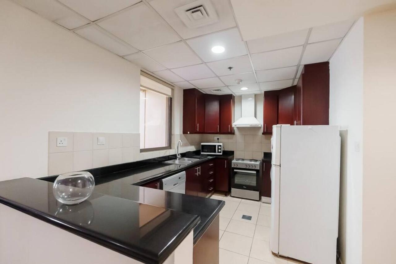 Apartment Key View - Shams 1 *