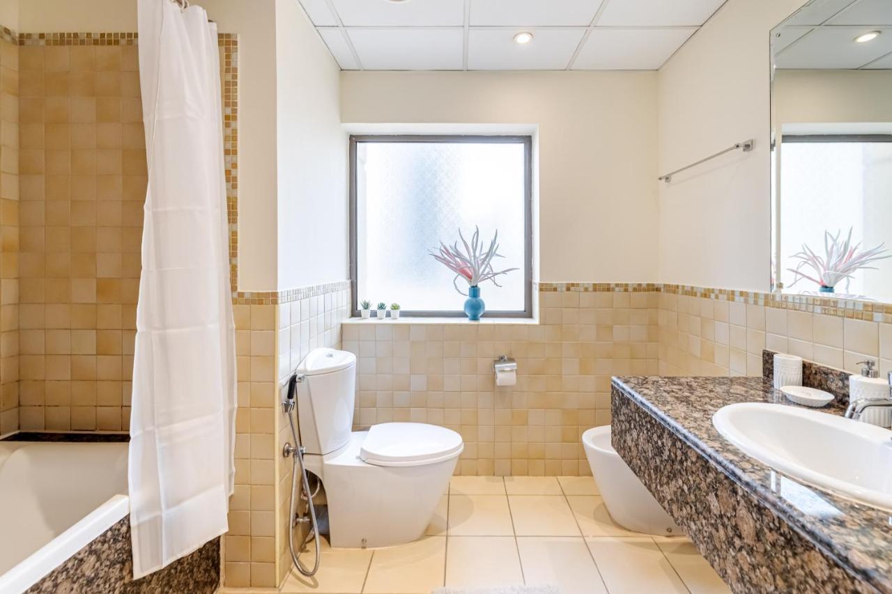 Spacious 1br Next To Jbr Cinema Rimal B3 - Nox Homes Daire