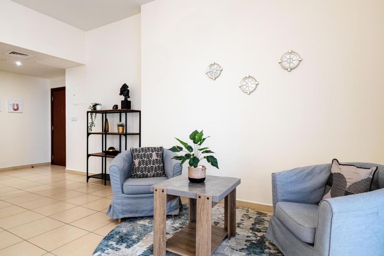 Daire Spacious 1br Next To Jbr Cinema Rimal B3 - Nox Homes *