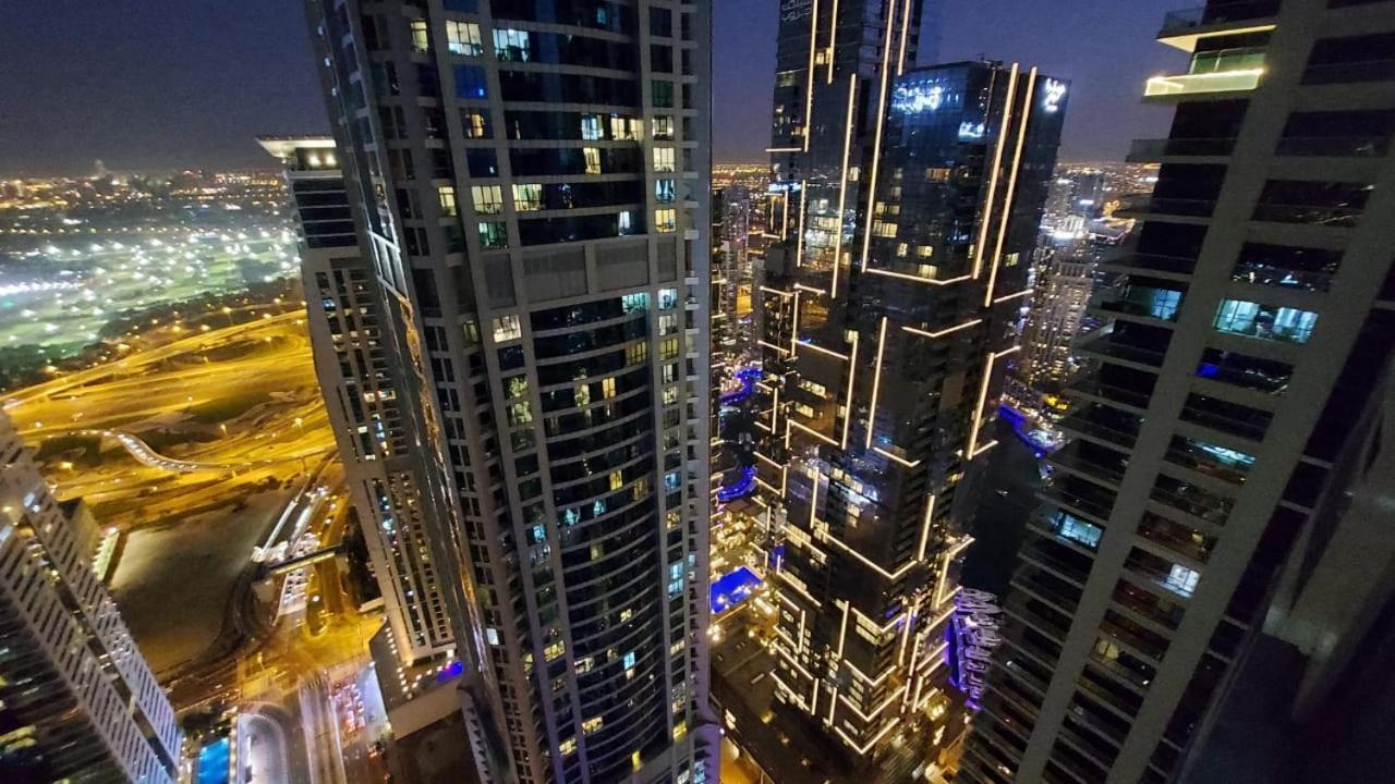 3 Bedroom Sea View Princess Marina ! Walk To Beach Apartment Dubai