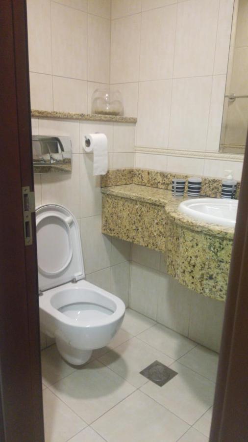 3 Bedroom Sea View Princess Marina ! Walk To Beach *