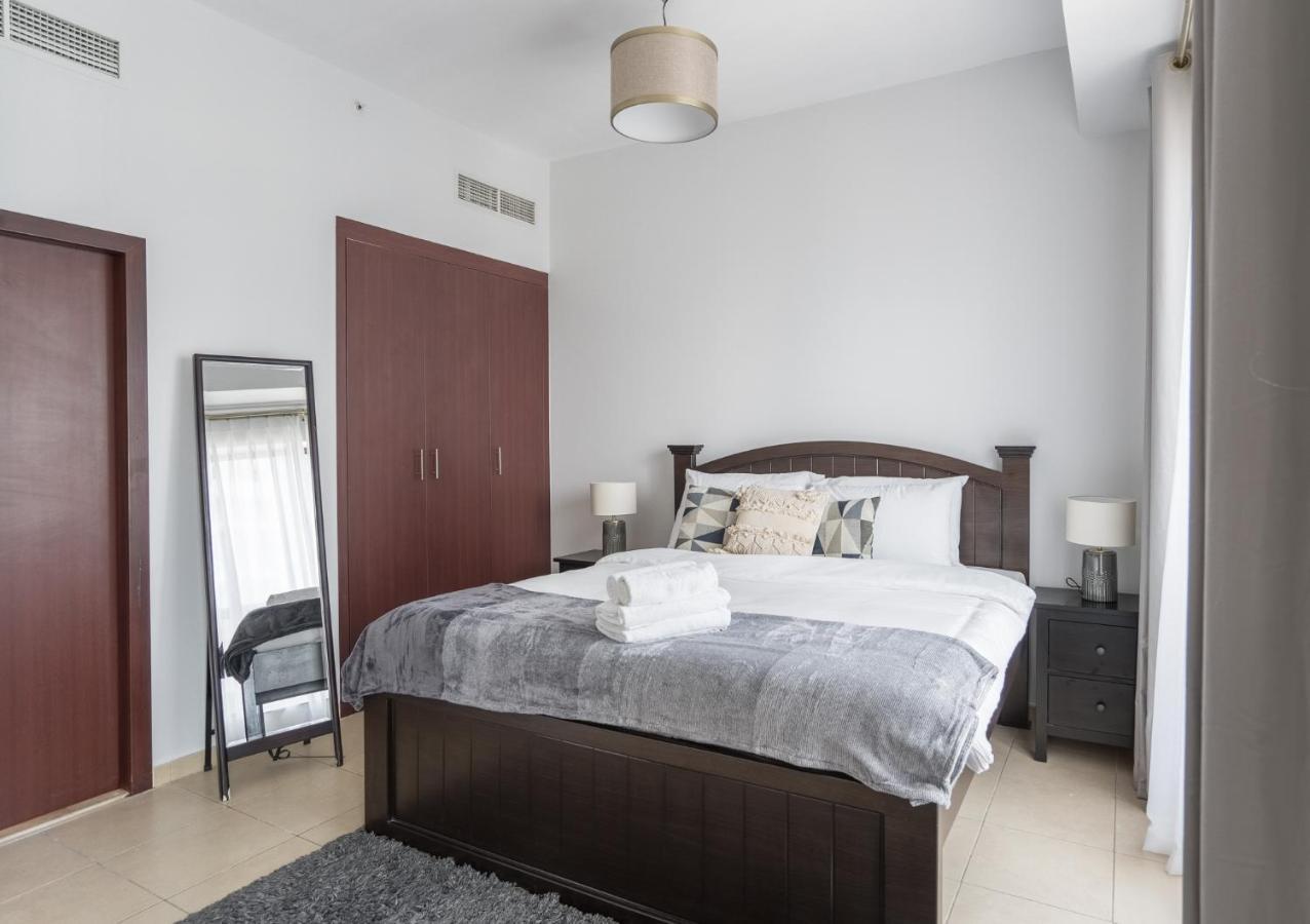 Higuests - Artistic Waterfront Apt, Perfect For Lovers Daire *