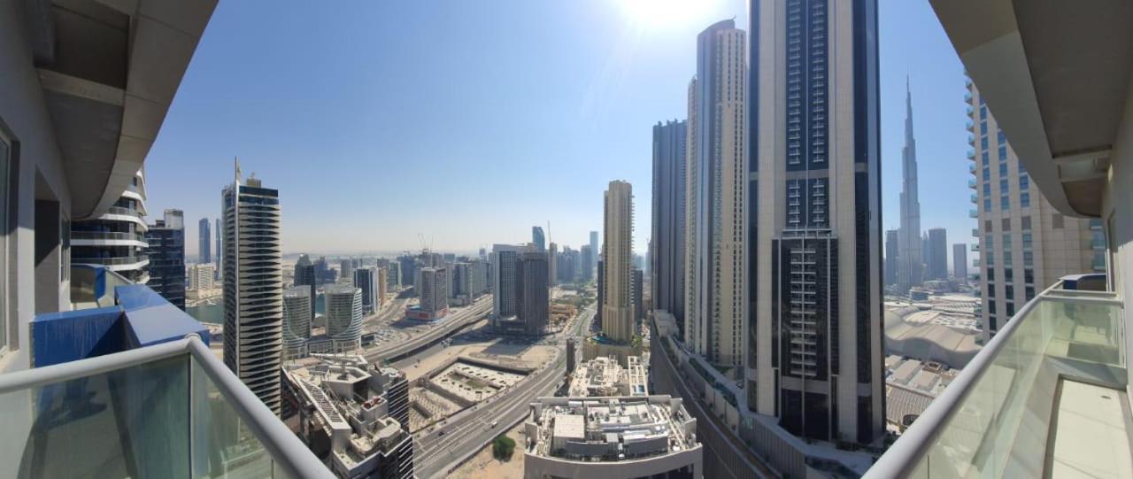 Luxurious - Damac Mall Street