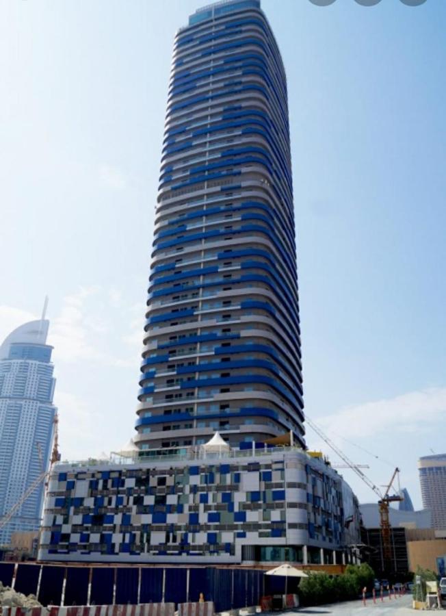 Luxurious - Damac Mall Street Apartment