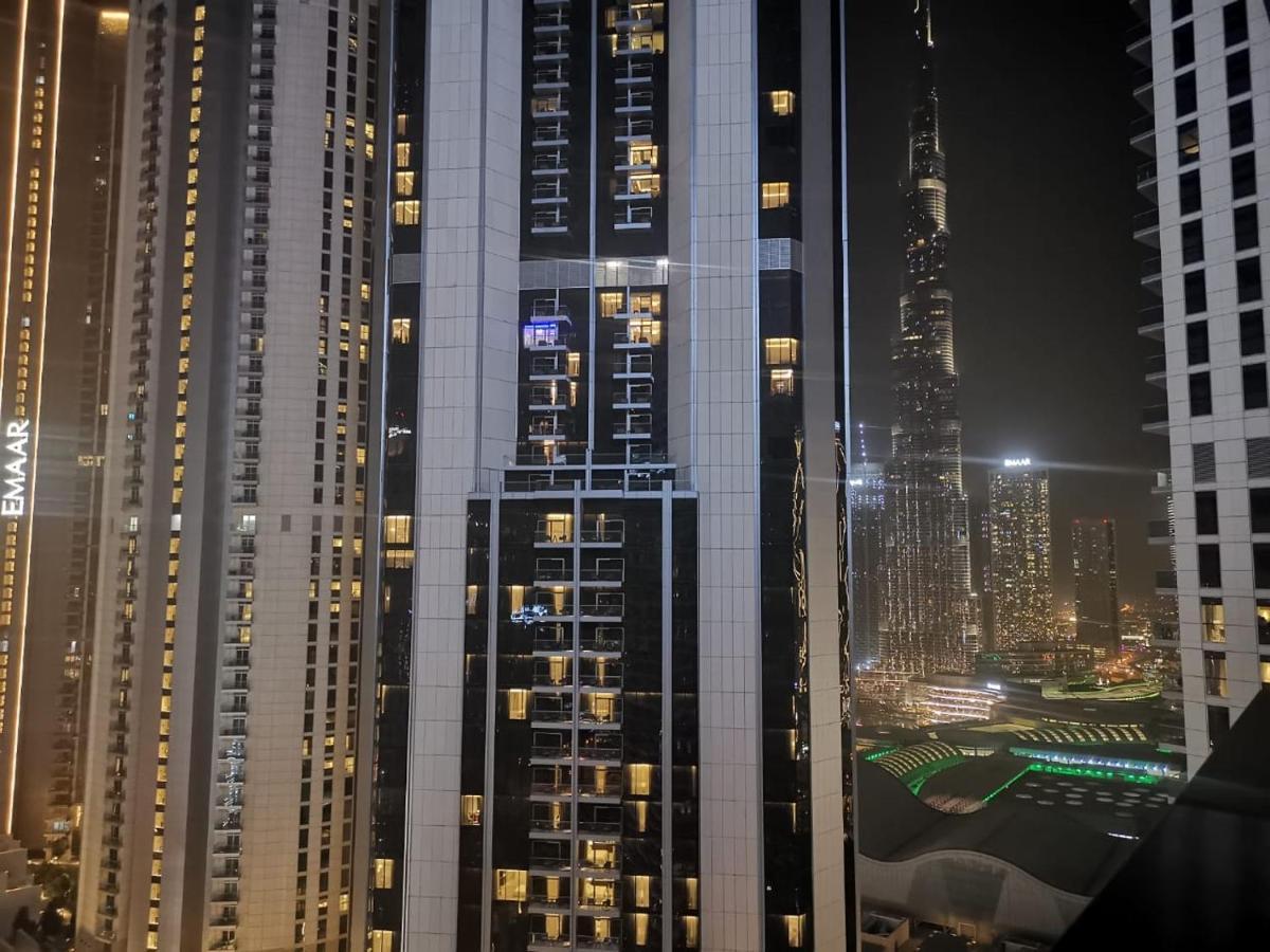 Luxurious - Damac Mall Street Apartment Dubai