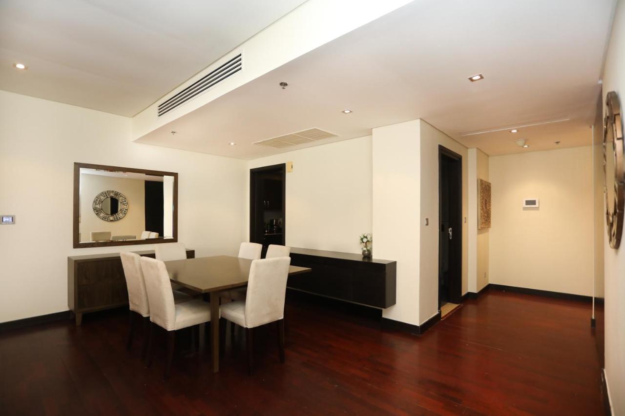 Apartment Signature Living Resort Apartments With Private Beach And Laguna Pool , Palm Jumeirah Dubai