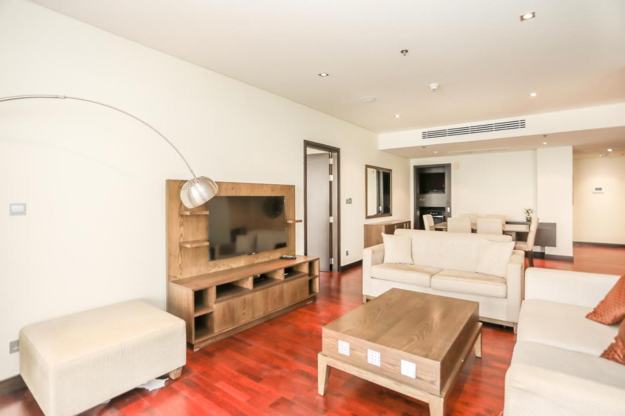 Apartment Signature Living Resort Apartments With Private Beach And Laguna Pool , Palm Jumeirah Dubai