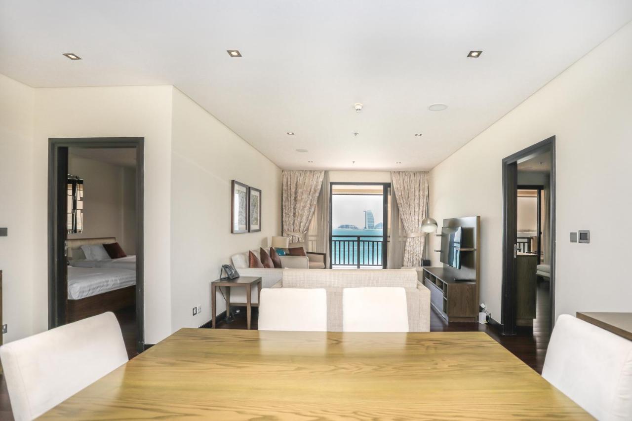 Signature Living Resort Apartments With Private Beach And Laguna Pool , Palm Jumeirah * Dubai