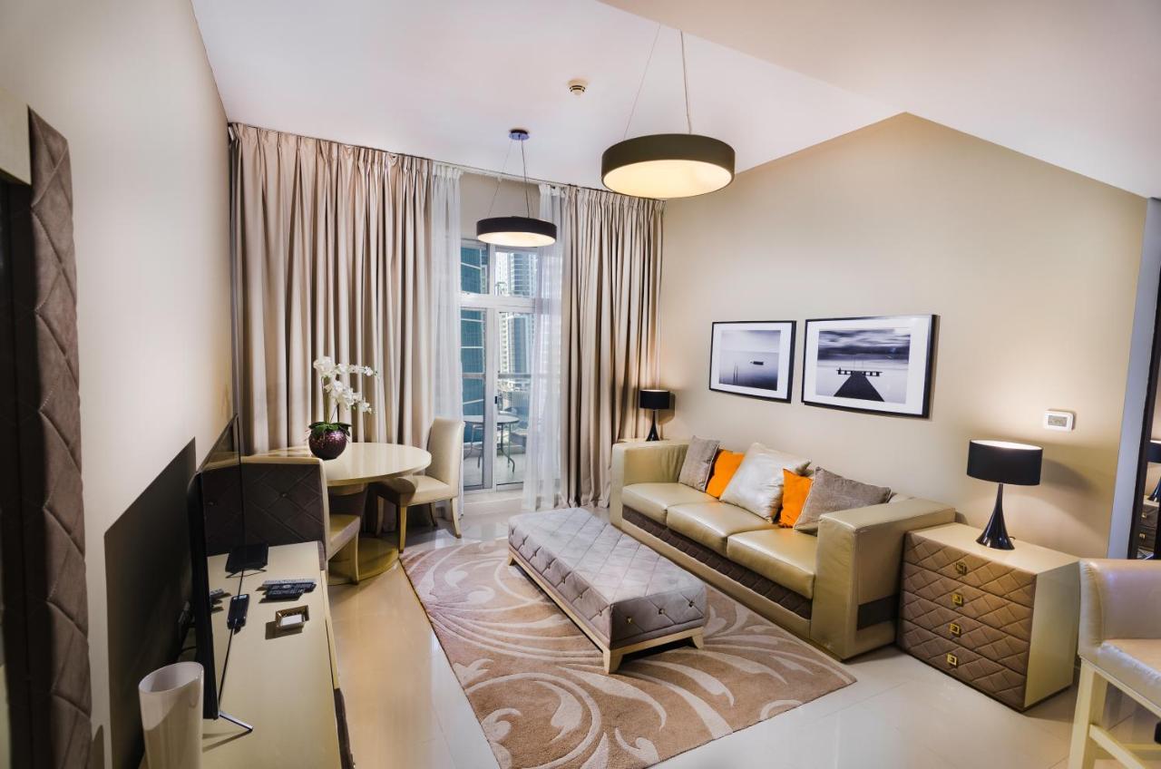 Al Ashrafia Holiday Homes- The Medalist Sport Apartment