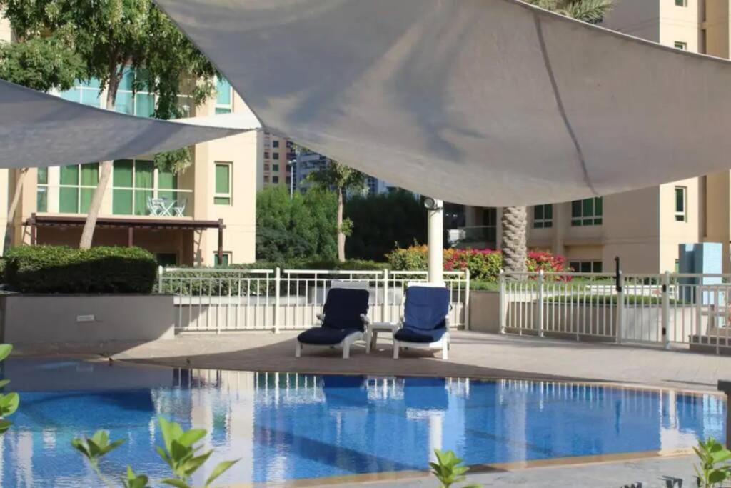 Apartment Luxurious 1 Bedroom In The Sought Area Of