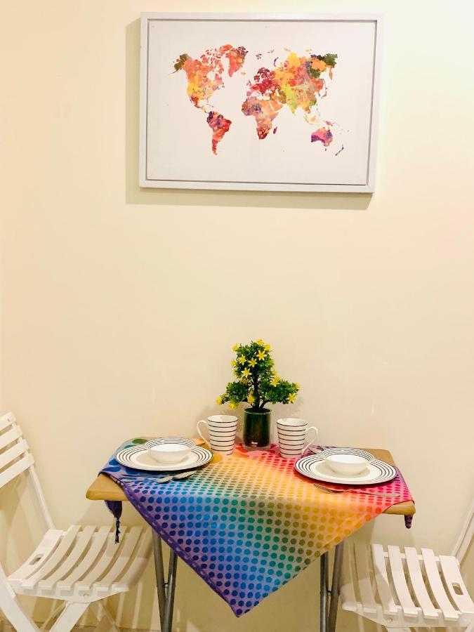 Female Only-anaruby Backpackers- Metro Station Mashreq Hostel