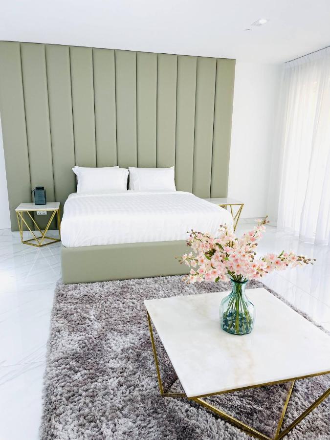 Luxury Casa Premium - With Full Kitchen, Balcony At Jbr Apartment *