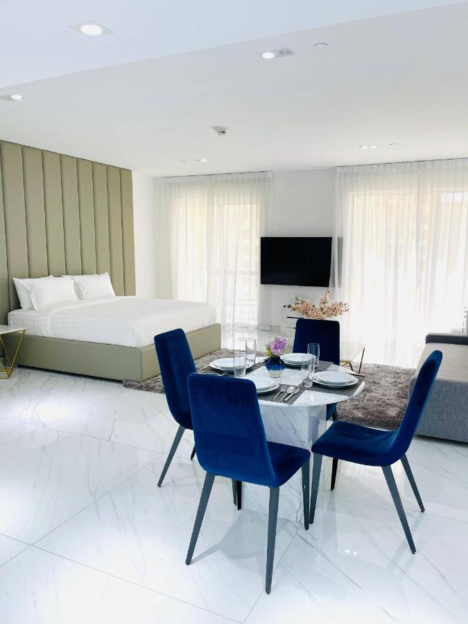 Luxury Casa Premium - With Full Kitchen, Balcony At Jbr Apartment