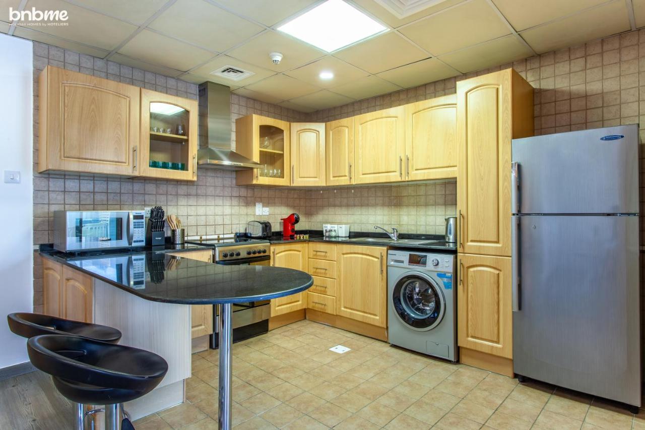Apartment Bnbmehomes - Jlt Cluster P - Modern 1 Bedroom Apt - 2506 Dubai