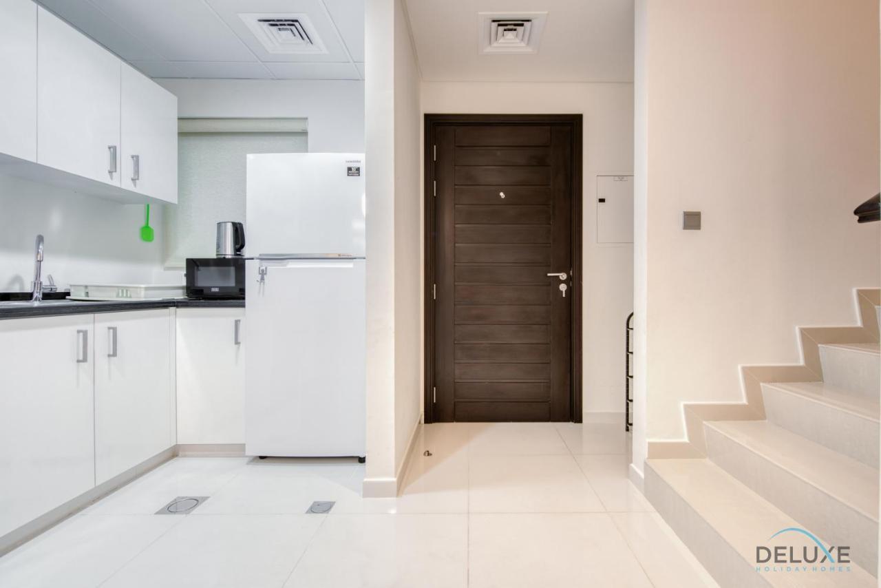 Apartment Delightful 3br Townhouse At Damac Hills 2 Dubailand By Deluxe Homes *