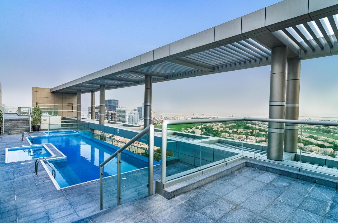 Al Ashrafia Holiday Homes- The Medalist Sport Apartment Dubai