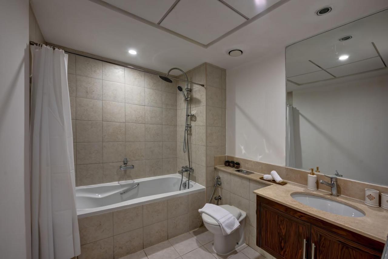 Durrani Homes - Modern Luxury Besides Burj Khalifa & Fountain View
