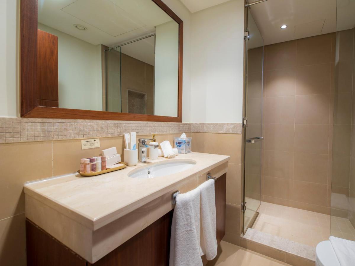 Apartment First Class 3br With Full Burj Khalifa And Fountain View Dubai