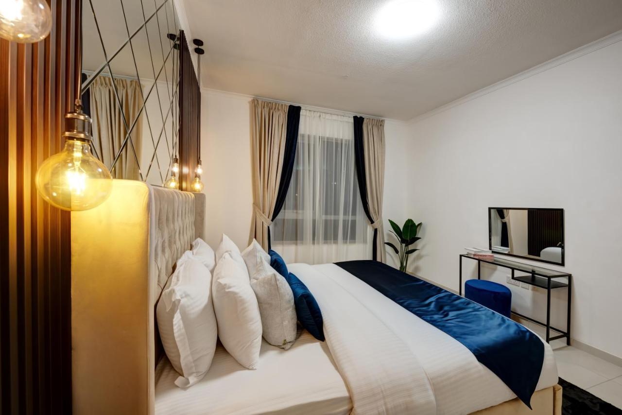Durrani Homes - Modern Luxury Besides Burj Khalifa & Fountain View Apartment