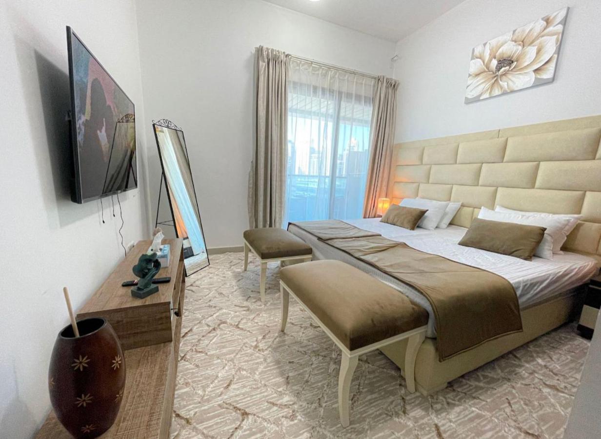 Homestay Private Gorgeous With Marina View With Shared Kitchen In Shared