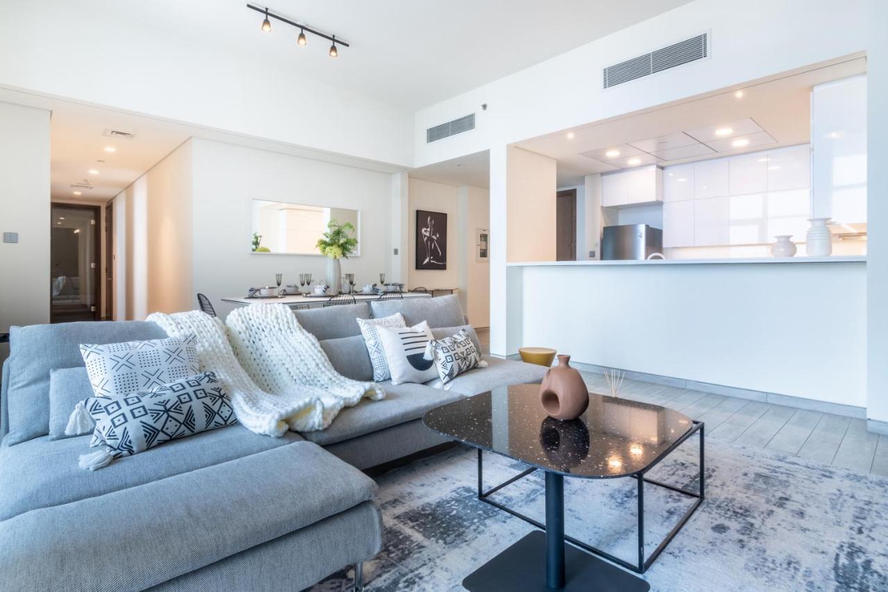 Apartment Eden's Homes & - Millennium Atria Residences