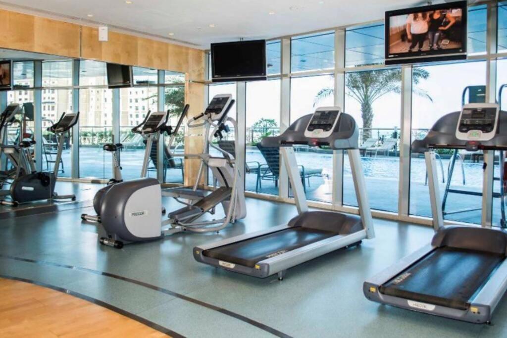 Sea View Apartment! Perfect For Family Vacation! Apartment Dubai