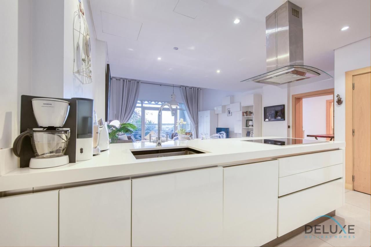 Lively 1 Bedroom At Al Nabat Shoreline 8 Palm Jumeirah By Deluxe Homes Apartment Dubai