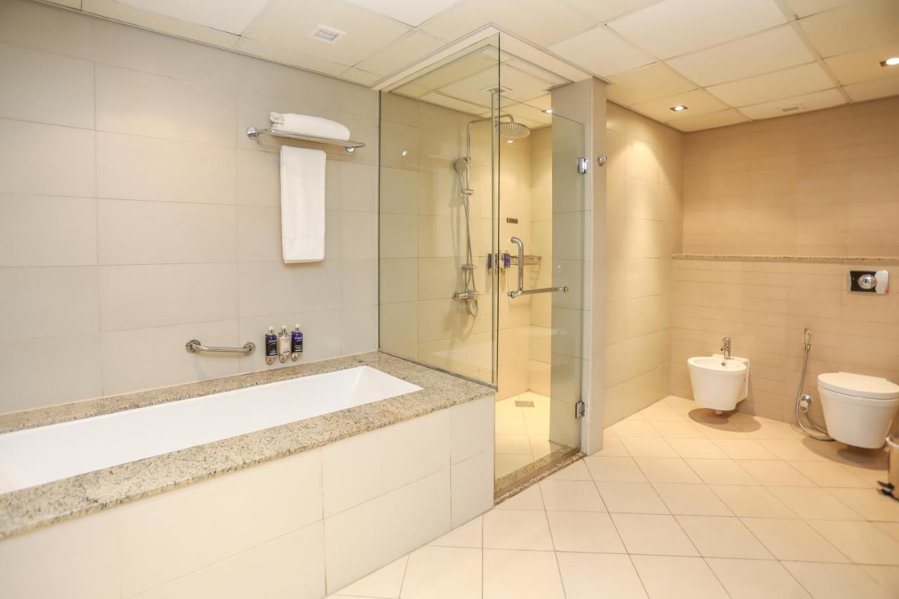 Apartment Signature Living Resort Apartments With Private Beach And Laguna Pool , Palm Jumeirah
