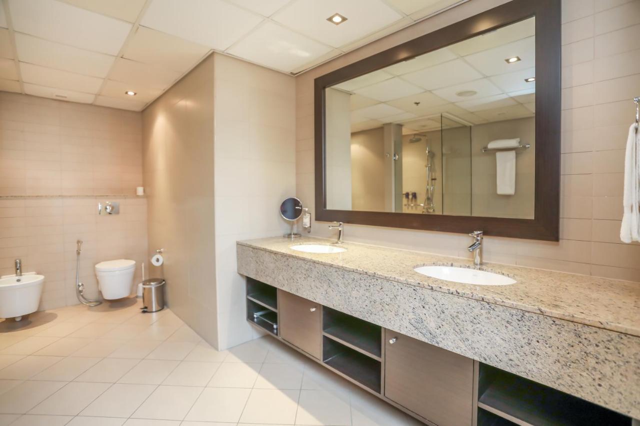 Signature Living Resort Apartments With Private Beach And Laguna Pool , Palm Jumeirah