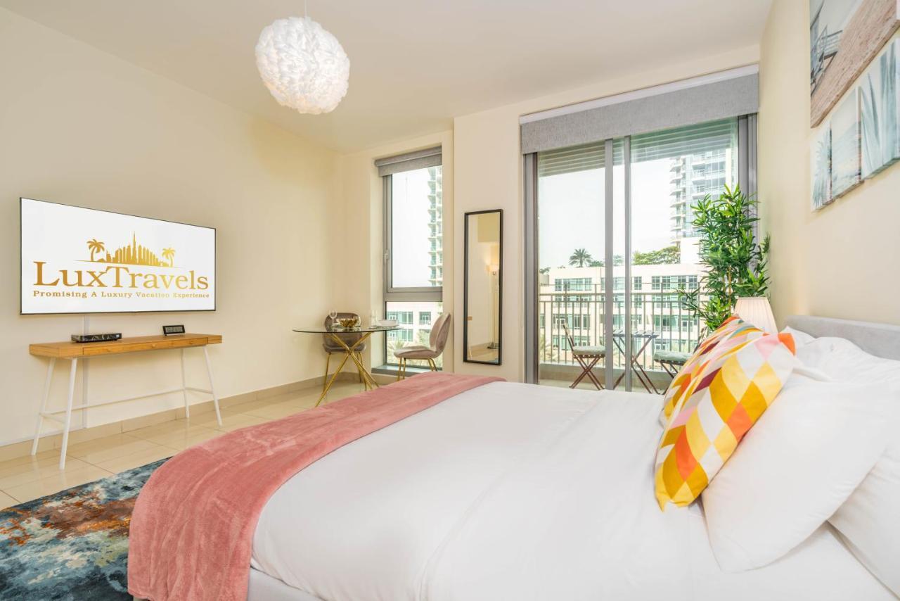 Luxbnb Standpoint Tower Blvd Views Dubai