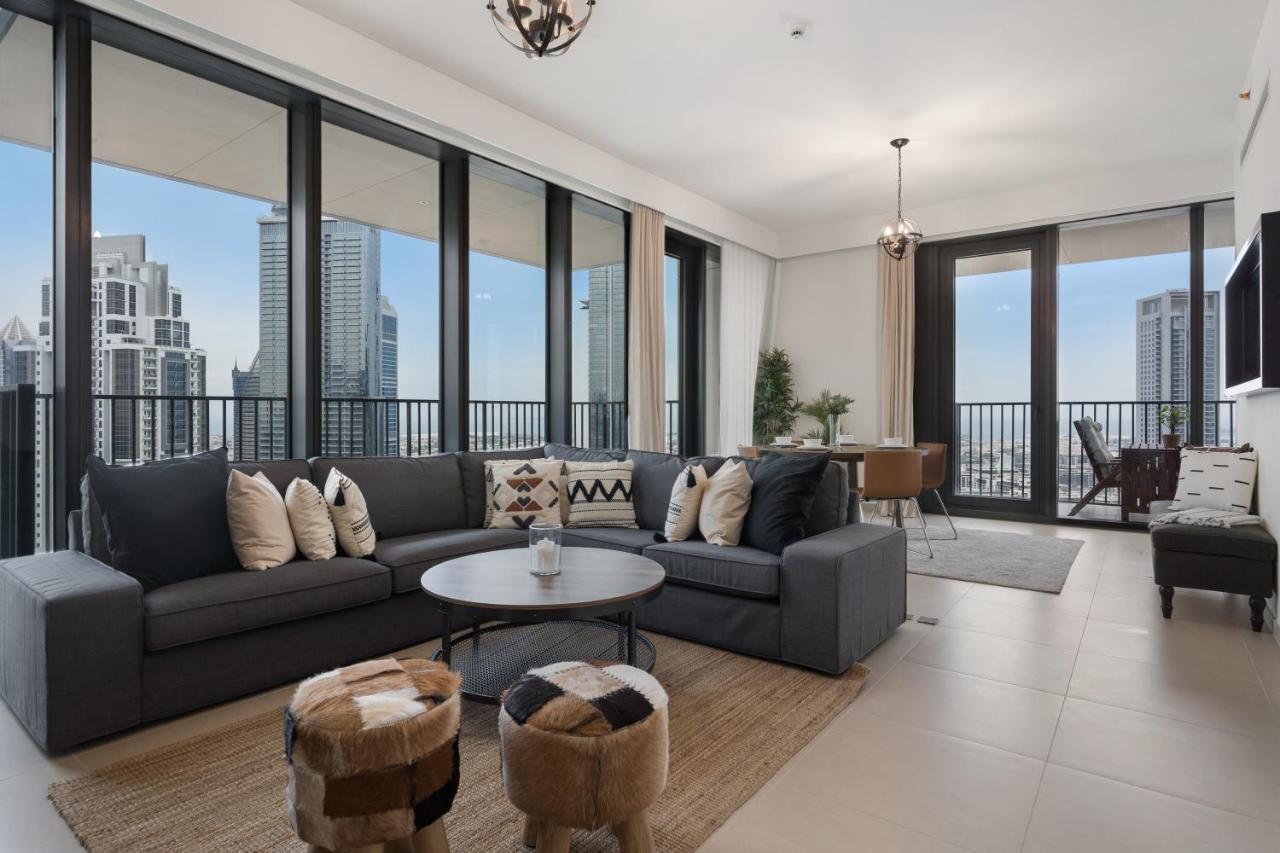 Apartment Breathtaking Views From Dt With Terrace Dubai