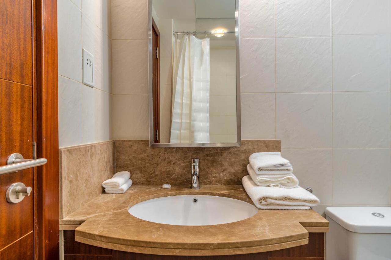 Luxbnb Standpoint Tower Blvd Views Dubai