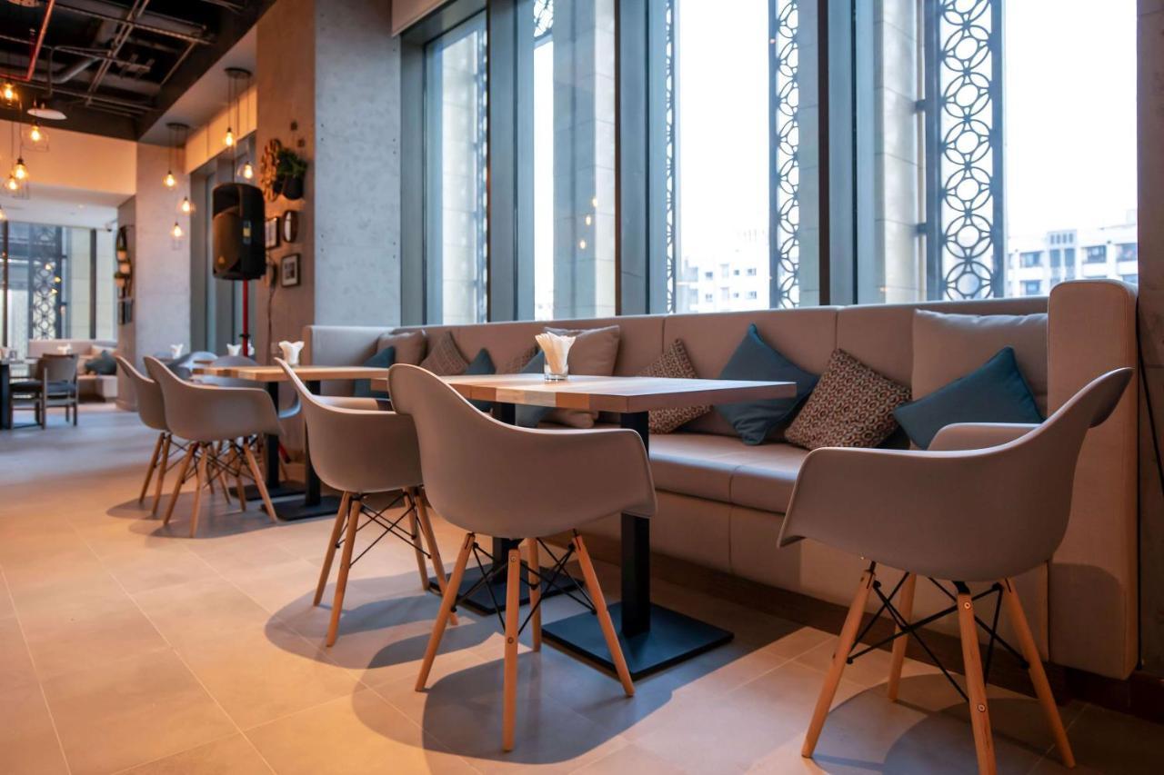 Mercure Gold District