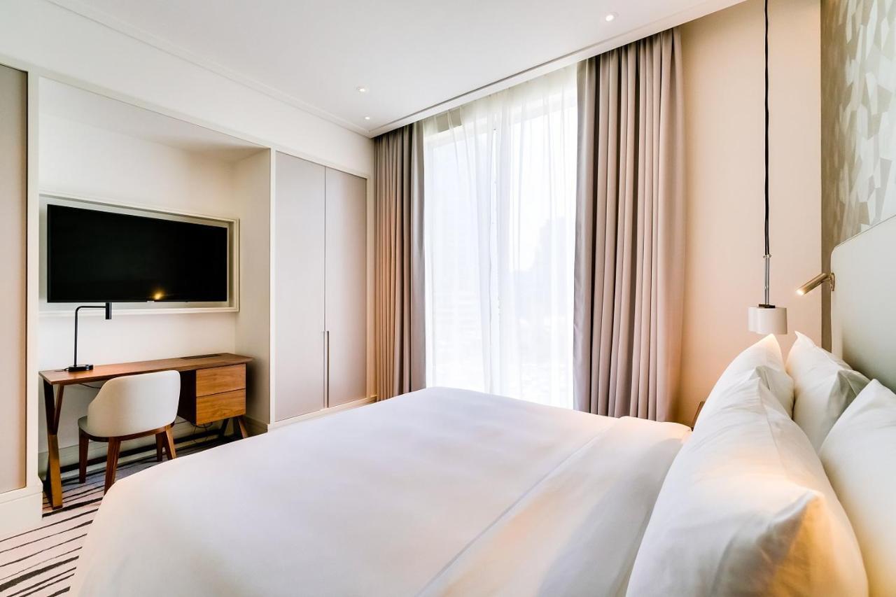 Vida Downtown Residences 5*