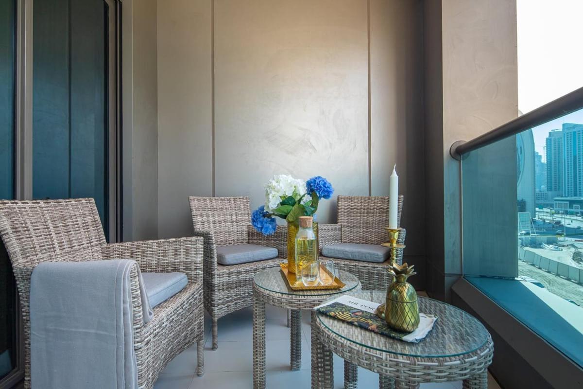 Apartment Frank Porter - Damac Voleo Dubai