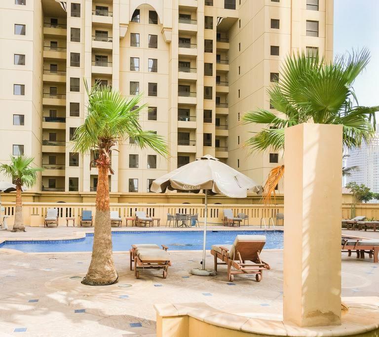 Frank Porter - Rimal 1 * Dubai