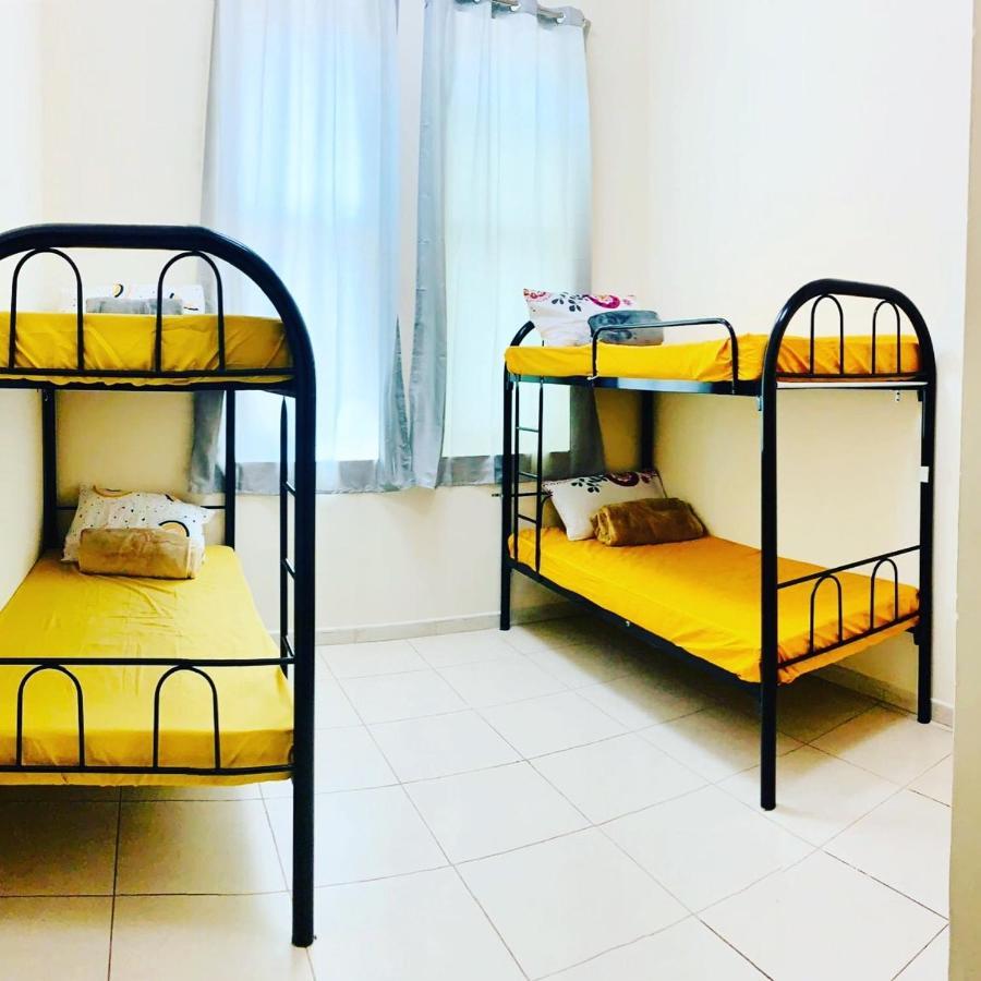 Female Only-anaruby Backpackers- Metro Station Mashreq Hostel Dubai