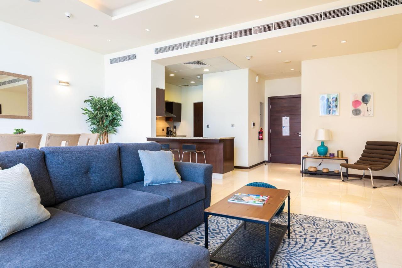 Maison Privee - Spacious Apt On Palm Jumeirah W Sea Views And Premium Facilities Access *