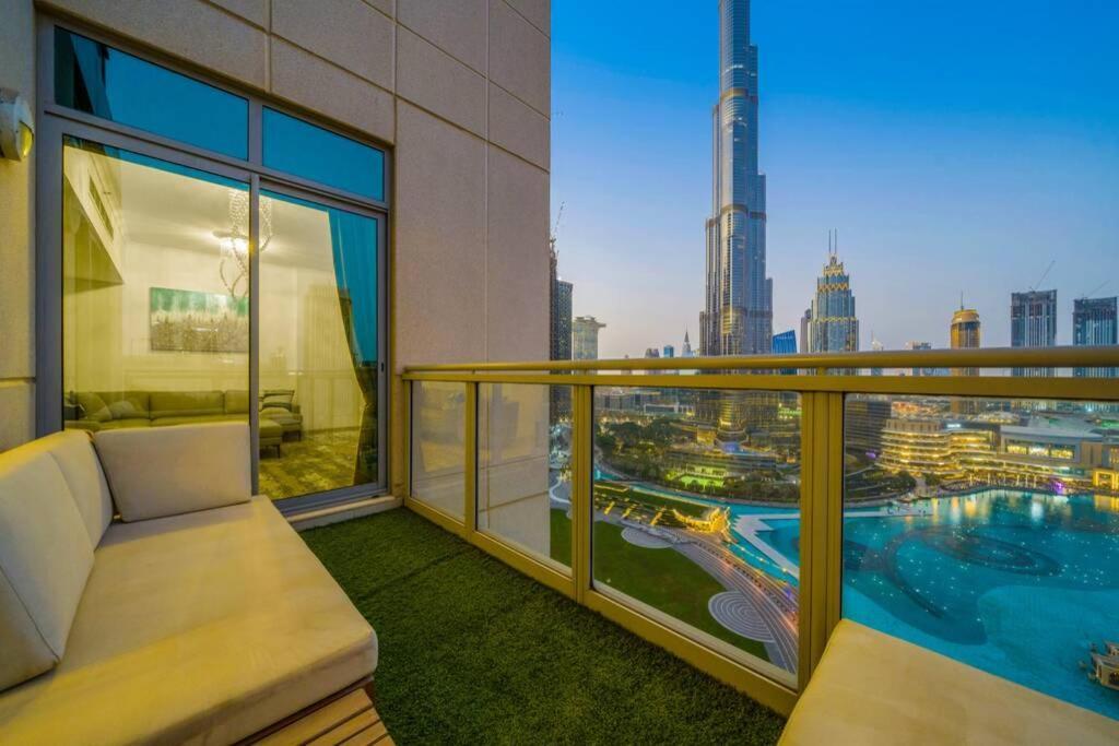 Spectacular Burj & Fountain View - Luxurious 3 Bedrooms & Maids - The Residences