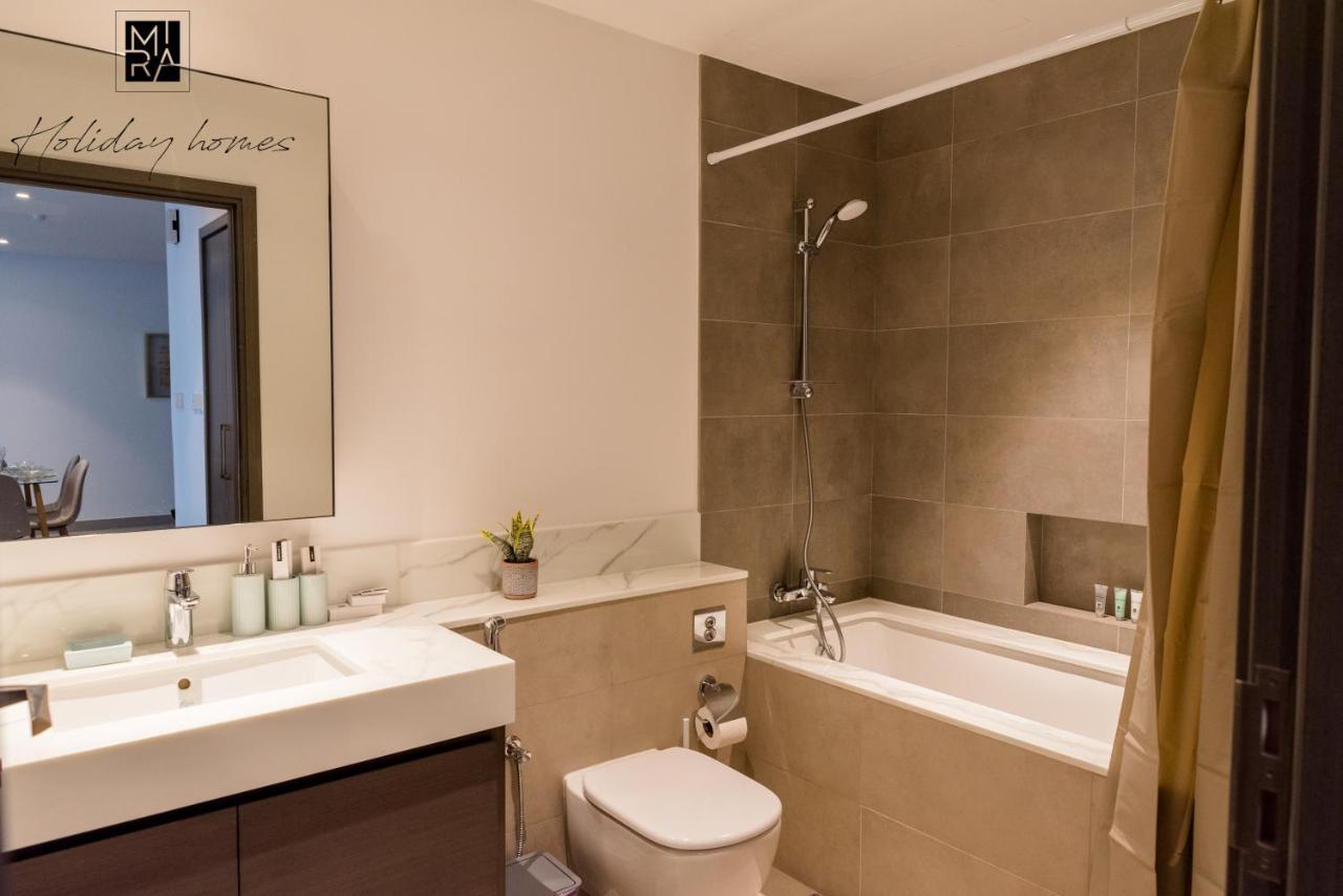 Mira Holiday Homes - One Bedroom In Creek Harbor Apartment *