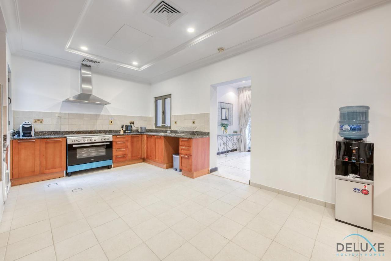 Villa Splendid 5br At Canal Cove Palm Jumeirah By Deluxe Homes *