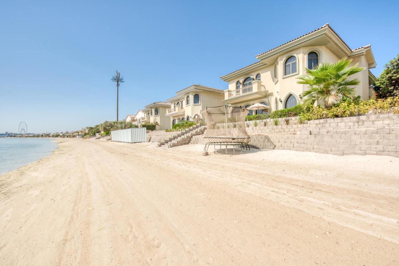 Sol Living - Exquisite 5br Garden W/pool & Beach In Palm