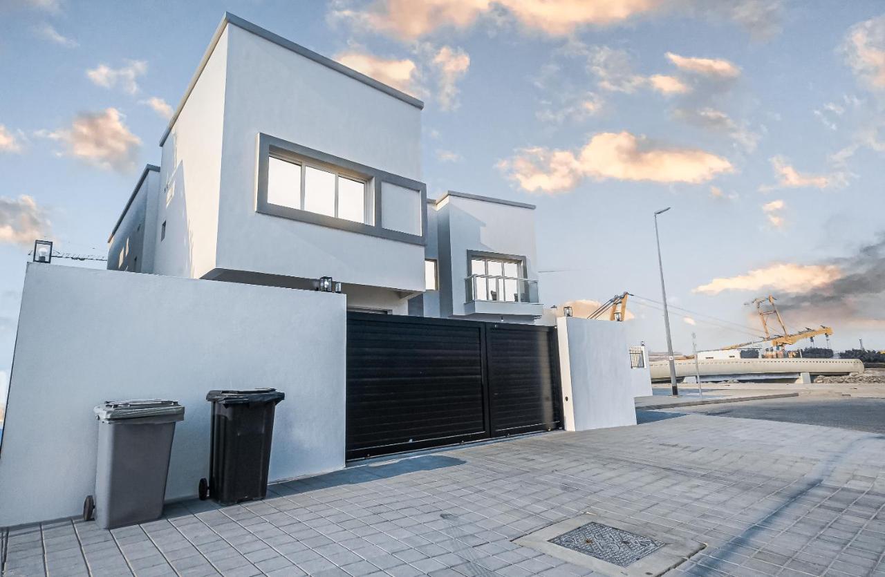 Luxury Modern White On Island 9,500 Sqft Villa *